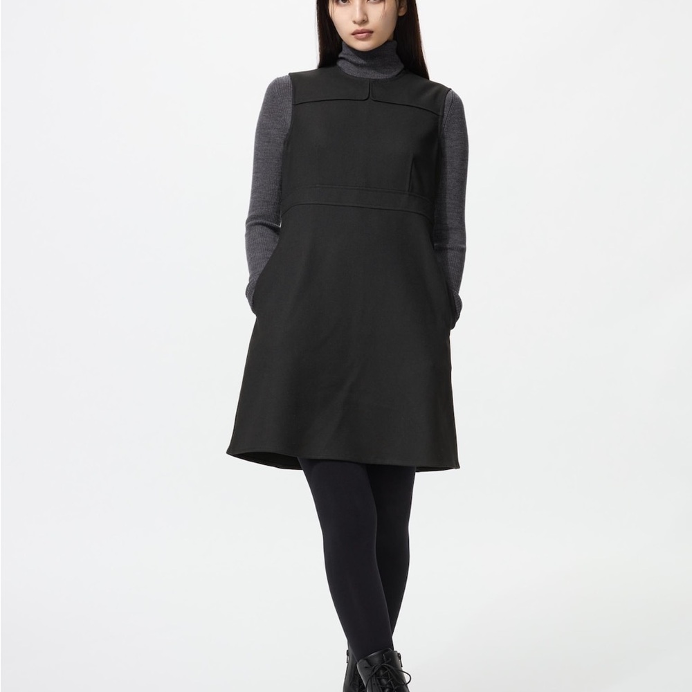 🆕 Uniqlo Double face Mini Sleeveless Dress